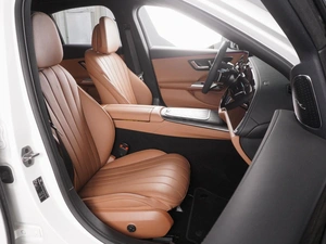 Седан Mercedes-benz E-класс 2025 года, 8578000 рублей, Красный Пахарь