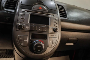 Хетчбэк Kia Soul 2010 года, 729000 рублей, Челябинск