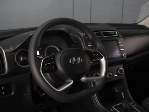 Внедорожник Hyundai Creta 2021 года, 1950000 рублей, Омск