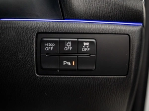 Седан Mazda Axela 2018 года, 1300000 рублей, Красноярск