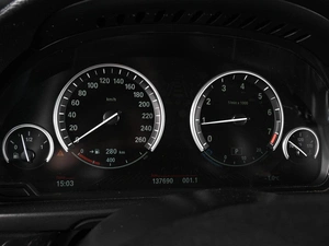 Седан BMW 5 серия 2015 года, 2499000 рублей, Аксай