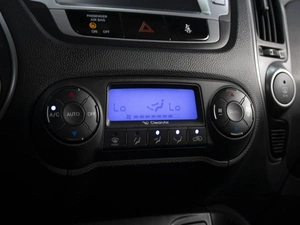 Внедорожник Hyundai ix35 2011 года, 1270000 рублей, Омск