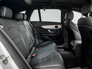 Универсал Mercedes-benz C-класс 2018 года, 2000000 рублей, Красноярск