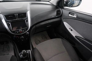 Хетчбэк Hyundai Solaris 2011 года, 719000 рублей, Красноярск