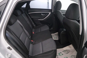 Хетчбэк Hyundai i30 2013 года, 849000 рублей, Красноярск