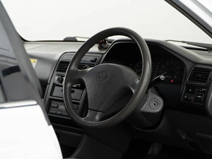 Седан Toyota Carina 2000 года, 699077 рублей, Москва