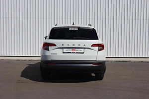 Внедорожник Skoda Karoq 2020 года, 2230000 рублей, Брянск