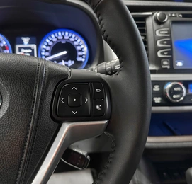 Внедорожник Toyota Highlander 2014 года, 2900000 рублей, Красноярск