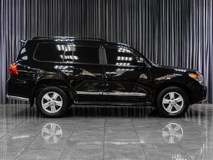 Внедорожник Toyota Land Cruiser 2013 года, 4240000 рублей, Тюмень