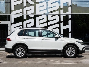 Внедорожник Volkswagen Tiguan 2021 года, 1925000 рублей, Волгоград