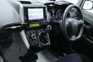 Минивэн Toyota Wish 2012 года, 1498000 рублей, Солонцы