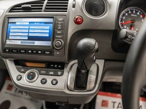 Минивэн Honda Stream 2009 года, 1115000 рублей, Красноярск