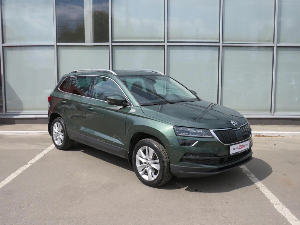 Внедорожник Skoda Karoq 2020 года, 2429000 рублей, Брянск