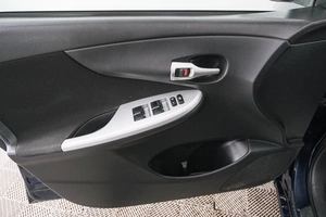 Седан Toyota Corolla 2011 года, 1119000 рублей, Красноярск