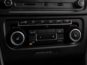 Хетчбэк Volkswagen Golf 2012 года, 719000 рублей, Тюмень