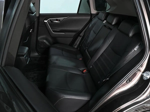 Внедорожник Toyota RAV4 2021 года, 3199000 рублей, Аксай