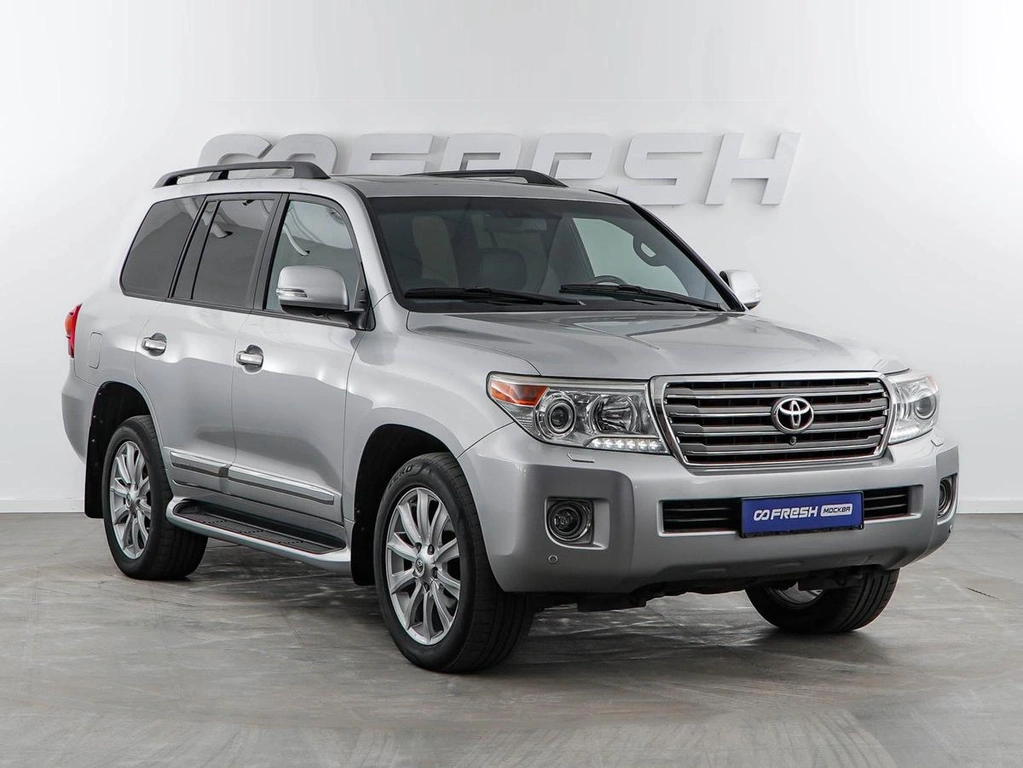 Внедорожник Toyota Land Cruiser 2013 года, 3569050 рублей, Москва