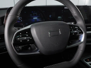 Лифтбек FAW Bestune B70 2024 года, 2390000 рублей, Красный Пахарь