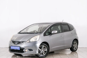 Хетчбэк Honda Fit 2009 года, 699000 рублей, Красноярск