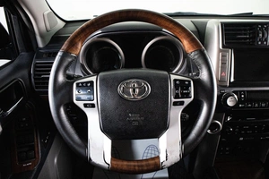 Внедорожник Toyota Land Cruiser Prado 2011 года, 3389000 рублей, Сургут