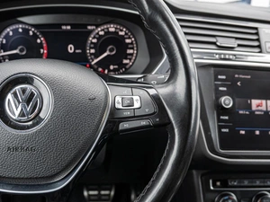 Внедорожник Volkswagen Tiguan 2018 года, 2799000 рублей, Краснодар
