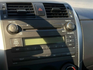 Седан Toyota Corolla 2012 года, 1090000 рублей, Ижевск