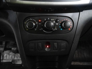 Седан Renault Logan 2018 года, 849000 рублей, Ставрополь