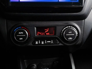 Седан Kia Rio 2012 года, 899000 рублей, Тюмень