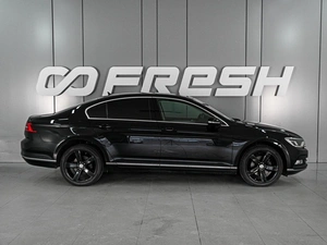 Седан Volkswagen Passat 2017 года, 2099000 рублей, Аксай