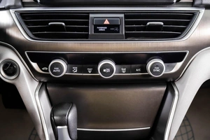 Седан Honda Accord 2019 года, 1999000 рублей, Пермь