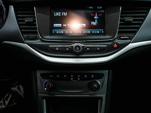 Универсал Opel Astra 2019 года, 1670000 рублей, Красноярск