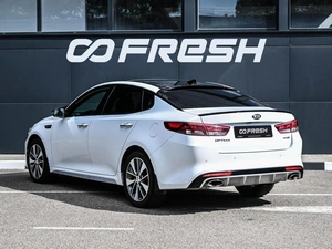 Седан Kia Optima 2016 года, 1724000 рублей, Кирилловка