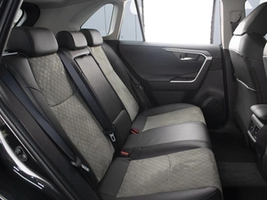 Внедорожник Toyota RAV4 2025 года, 4470000 рублей, Омск