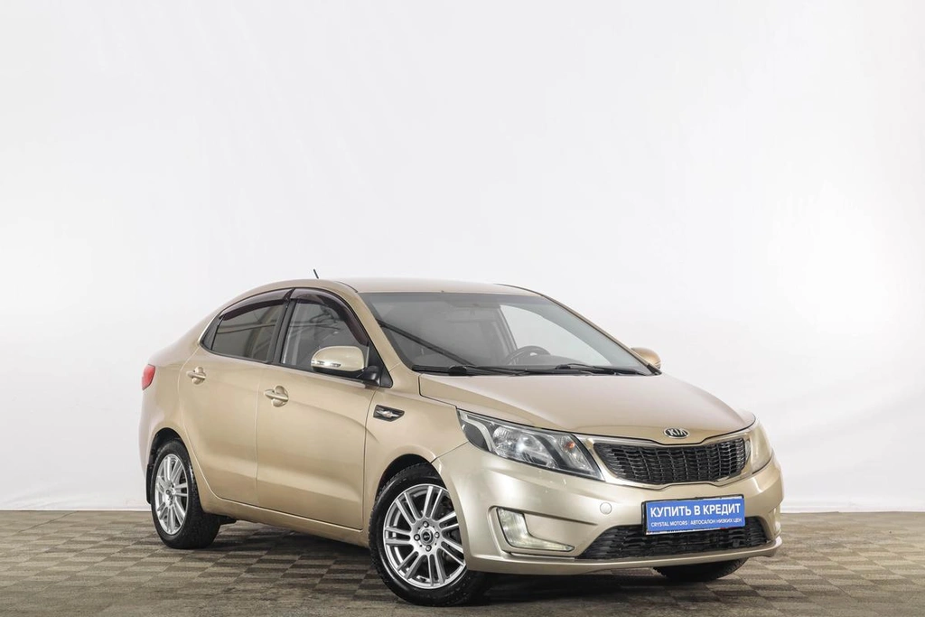 Седан Kia Rio 2013 года, 759000 рублей, Тюмень
