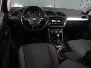 Внедорожник Volkswagen Tiguan 2020 года, 2369000 рублей, Воронеж