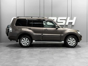 Внедорожник Mitsubishi Pajero 2011 года, 1680000 рублей, Тюмень
