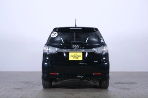 Минивэн Toyota Wish 2012 года, 1239000 рублей, Омск