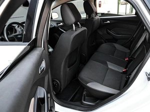 Хетчбэк Ford Focus 2011 года, 769000 рублей, Кирилловка