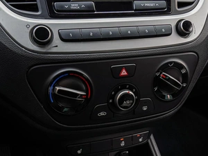 Седан Hyundai Solaris 2017 года, 1320000 рублей, Краснодар