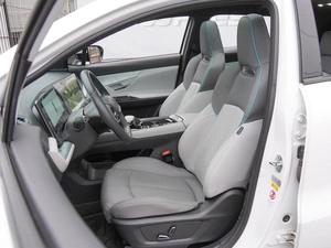 Внедорожник Changan UNI-T 2023 года, 2650000 рублей, Волгоград