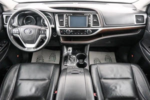 Внедорожник Toyota Highlander 2014 года, 3569000 рублей, Красноярск
