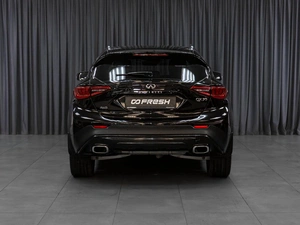 Внедорожник Infiniti QX30 2017 года, 2299000 рублей, Тюмень
