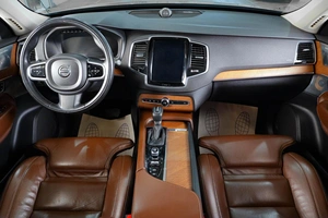 Внедорожник Volvo XC90 2018 года, 4119000 рублей, Тюмень