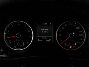 Внедорожник Volkswagen Tiguan 2012 года, 1299000 рублей, Тюмень