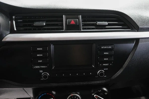 Седан Kia Rio 2019 года, 1449000 рублей, Новокузнецк