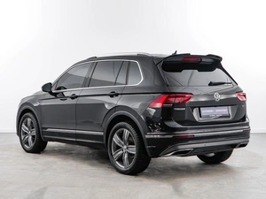 Внедорожник Volkswagen Tiguan 2019 года, 3249444 рублей, Москва