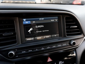 Седан Hyundai Elantra 2020 года, 1599000 рублей, Саратов