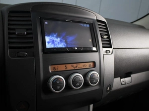 Внедорожник Nissan Pathfinder 2012 года, 1799999 рублей, Омск