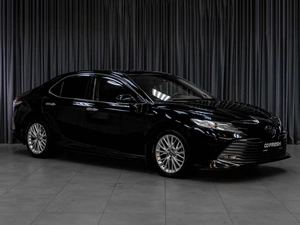 Седан Toyota Camry 2019 года, 2799000 рублей, Тюмень