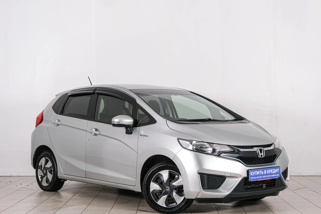 Хетчбэк Honda Fit 2016 года, 1089000 рублей, Красноярск